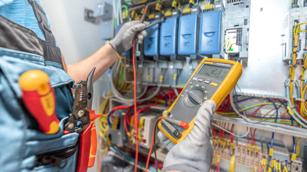 Best Ceiling Fan Installation Electrician  in Auburndale, FL
